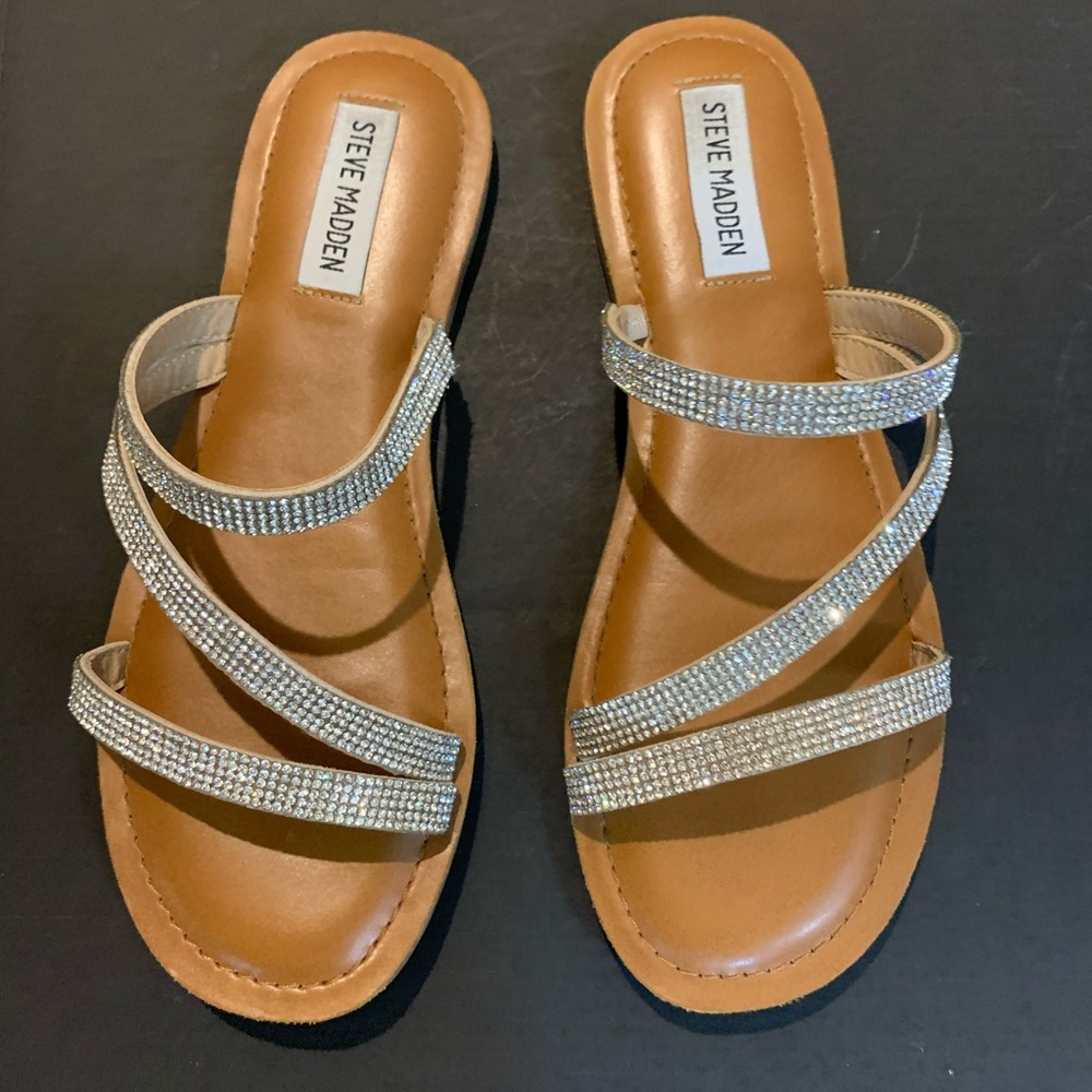 Steve Madden “Pammy” slip-on sandals